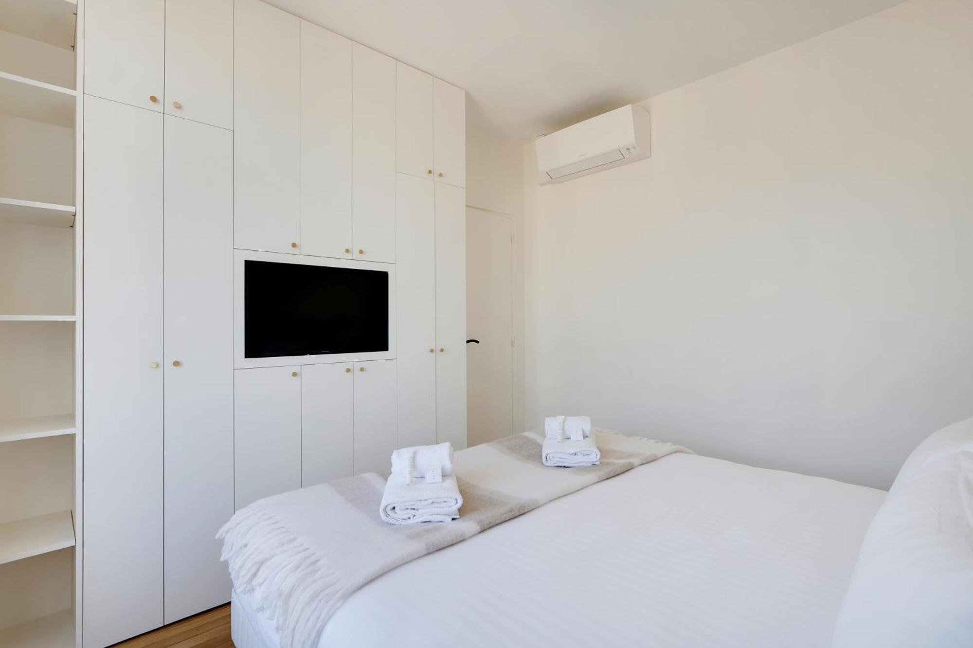 Pick A Flat'S Apartment In Saint Michel - Rue Du Sommerard Париж Екстер'єр фото